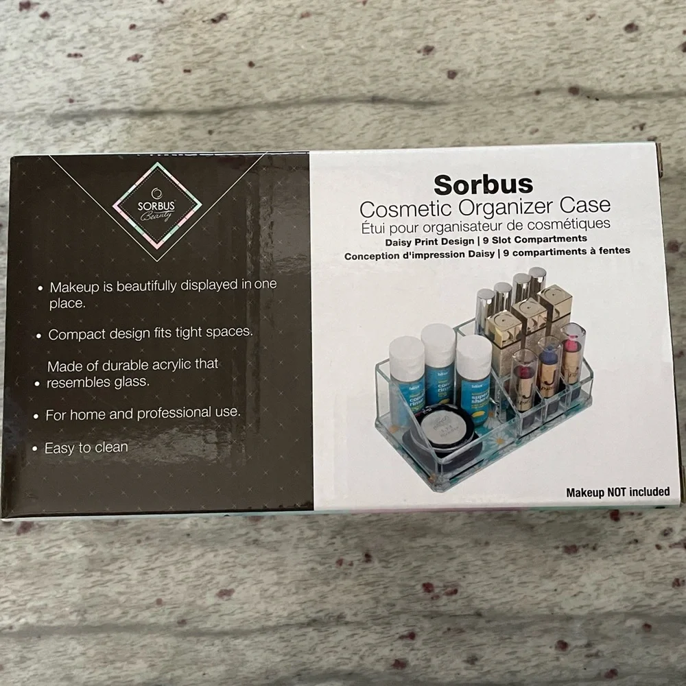 Cosmetic organizer
